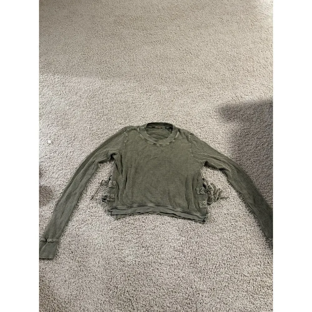 FP One Free People Olive Green Waffle Knit Cropped Lace Up Long Sleeve L